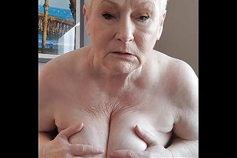 Big Boobs Granny Mom feels really horny for you !